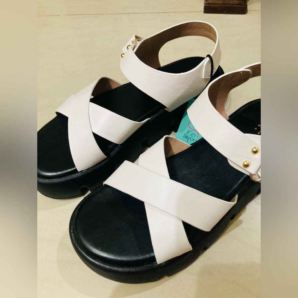 NWOT🏷️Korean style platform sandals for women - Picture 1 of 6